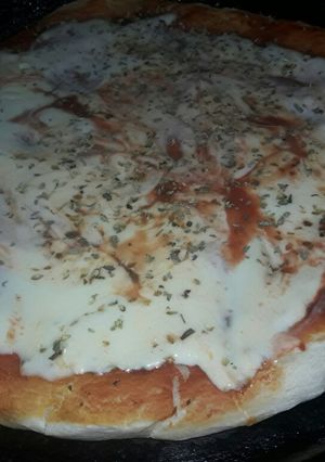 Una foto de Pizzas caseras 😋🍕