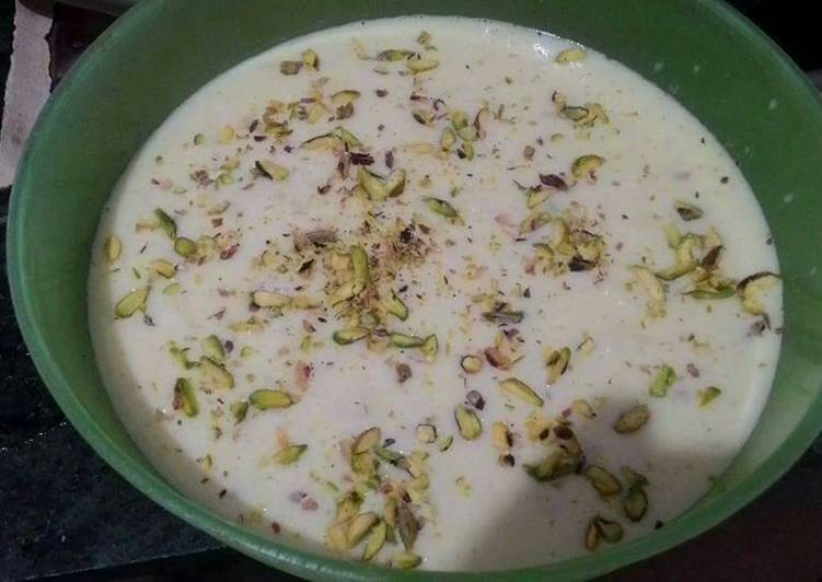 Featured image of post Easiest Way to Make Rabri Falooda Recipe In Urdu