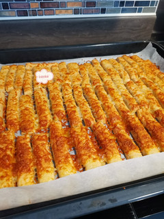 Sajtos rúd gluténmentesen recept fotója