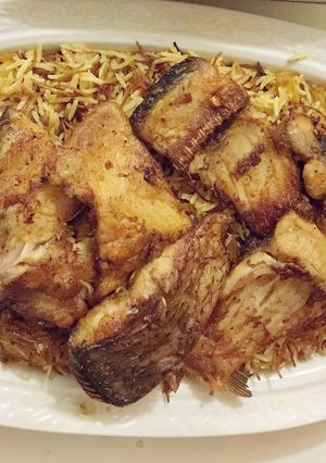 صورة لوصفة برياني وسمك مقلي