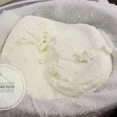 Una foto de Ricotta casera (ideal para rellenos)