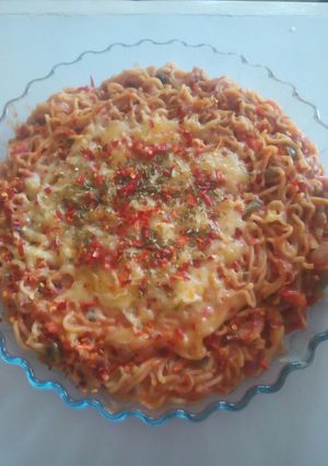 A picture of Indo Chinese noodles.