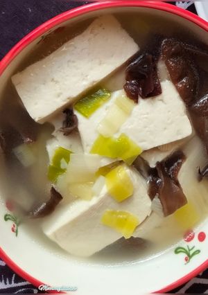 Foto resep Sup Tahu Jamur Kuping Mommylicious