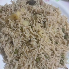 A picture of Potato peas pulao(aloo matar pulao).