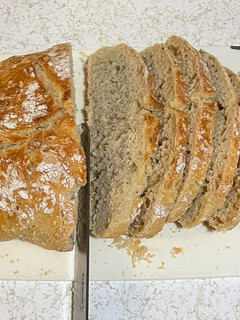 A picture of Artisan style white bread.
