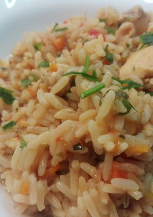 Una foto de Arroz con pollo