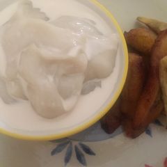 A picture of Pap with fries.