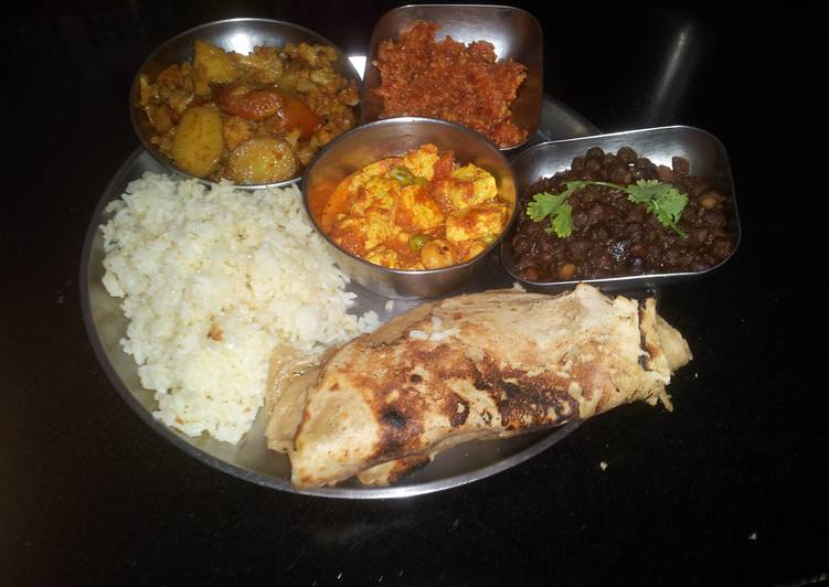 Paneer makhana and gajar halwa