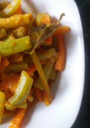 Foto resep Acar kuning legendaris