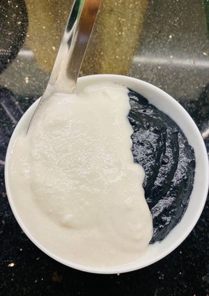 Hình của món Chè mè đen đậu phộng sắn dây cốt dừa.