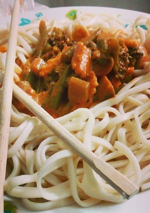 A picture of Vegetables in Thai Red Curry.