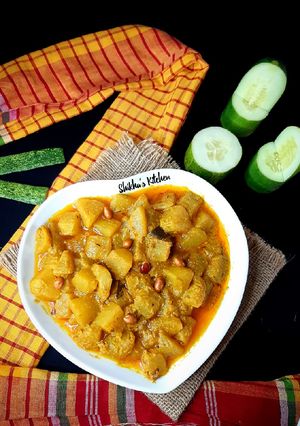 বাদাম বাটা দিয়ে শসার তেল ঝাল রেসিপির প্রধান ছবি