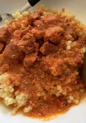 Pörkölt tarhonyaval😌 recept fotója