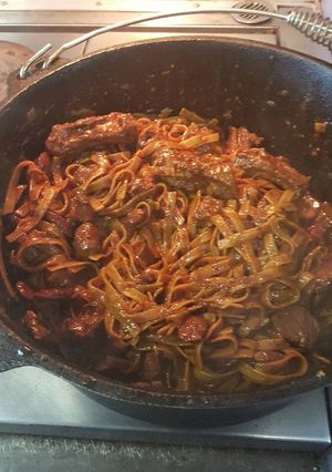 A picture of Pastalaya (pasta lie yah).