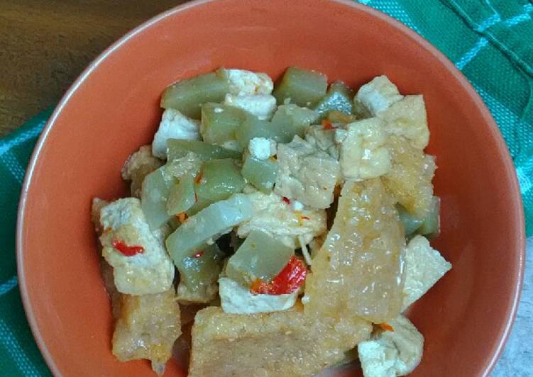 Langkah Mudah untuk meracik Labu Siam, Tahu Masak Santan yang mudah