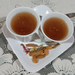 A picture of Kashmiri kehwa.