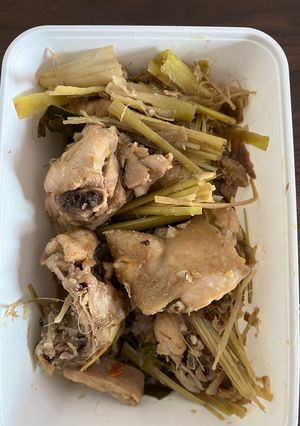 Foto resep Ayam Tumis Lengser (Lengkuas-Sereh😅)