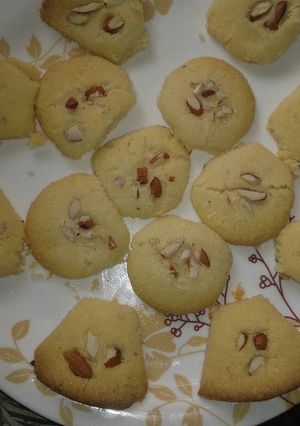 A picture of Cookies.
