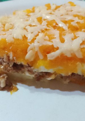 Una foto de Pastel de carne duo (papá y zapallo) o solo de papas!!!
