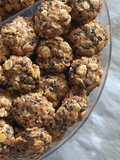 Sesame Oat Cookies