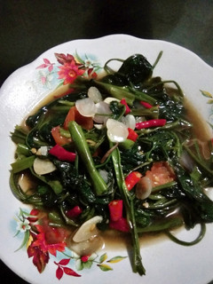 Foto resep Tumis kangkung pedas saus tiram