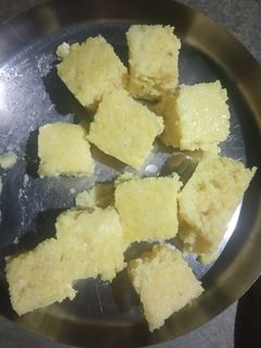 ढोकला (Dhokla recipe in hindi) रेसिपी मुख्य फोटो