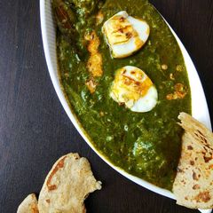 A picture of Palak Anda Curry.