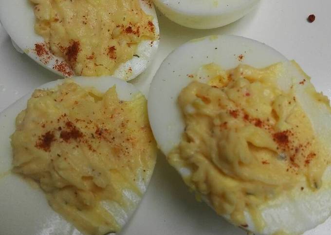 Simple deviled eggs