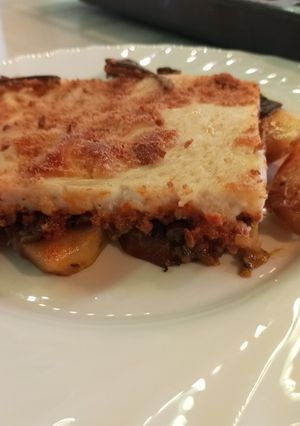 A picture of Moussaka.