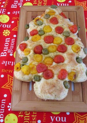 Foto di Focaccia Albero di Natale
