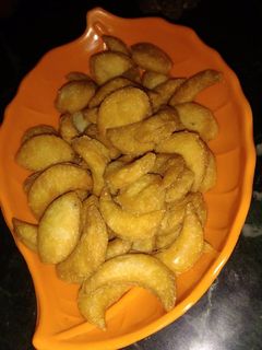 कुरकुरी मठारिया (Kurkuri mathriaa recipe in hindi) रेसिपी मुख्य फोटो
