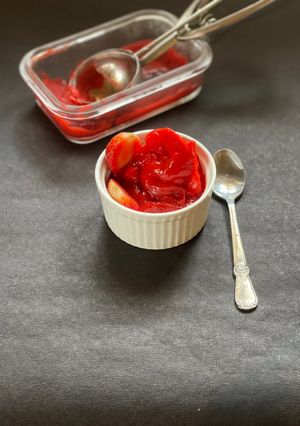 A picture of Strawberry Sorbet.