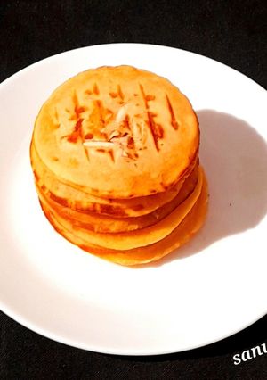 A picture of Orange Almond Pancakes.