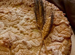 Foto di Crostata con crema di ricotta e gocce di cioccolato fondente