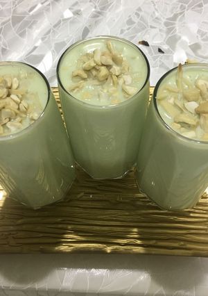 A picture of Avocado milkshake.