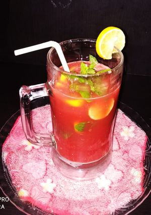 A picture of Watermelon mojito.