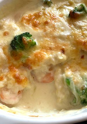 A picture of Creamy Prawns & Pasta Bake.