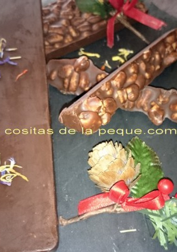 Una foto de Turrón de chocolate y cereales