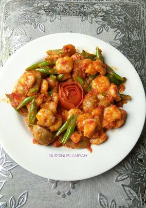 Foto resep Tumis Udang bakso.