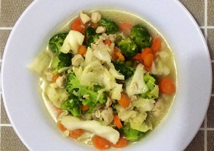 Resep Capcay (wortel,brokoli,kol,ayam) yang Enak