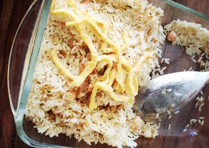 Resipi Nasi Goreng Ikan Bilis oleh Nelly Othman - Cookpad