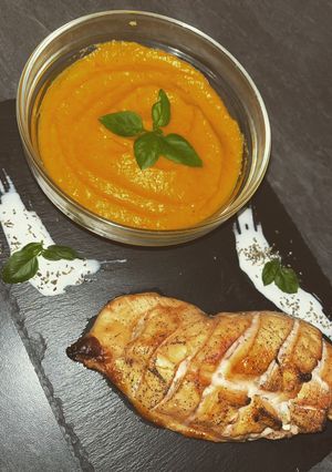 Une photo de Poulet au miel et à l’ail