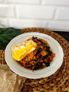 Foto resep Kimchi Bokkeumbap (nasi goreng kimchi)