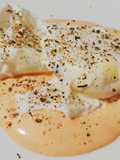 Uova affogate in salsa rosa