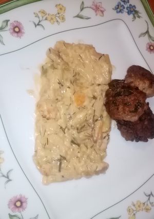 O poză a rețetei Fasole galbenă cu chiftele!.