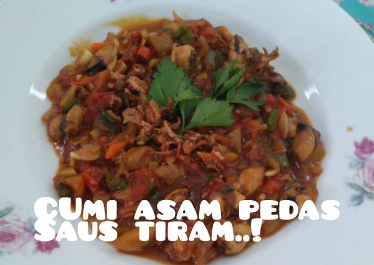 Langkah Menyiapkan Resep Cumi saos tiram asam manis pedas Lezat