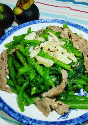 Hình của món Đọt Bí Xào Thịt Bò.