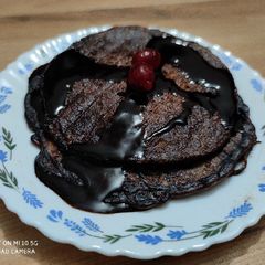 A picture of Grilled Banana Chocolate Pan Cake.