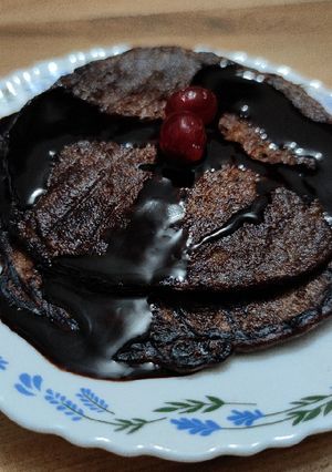 A picture of Grilled Banana Chocolate Pan Cake.