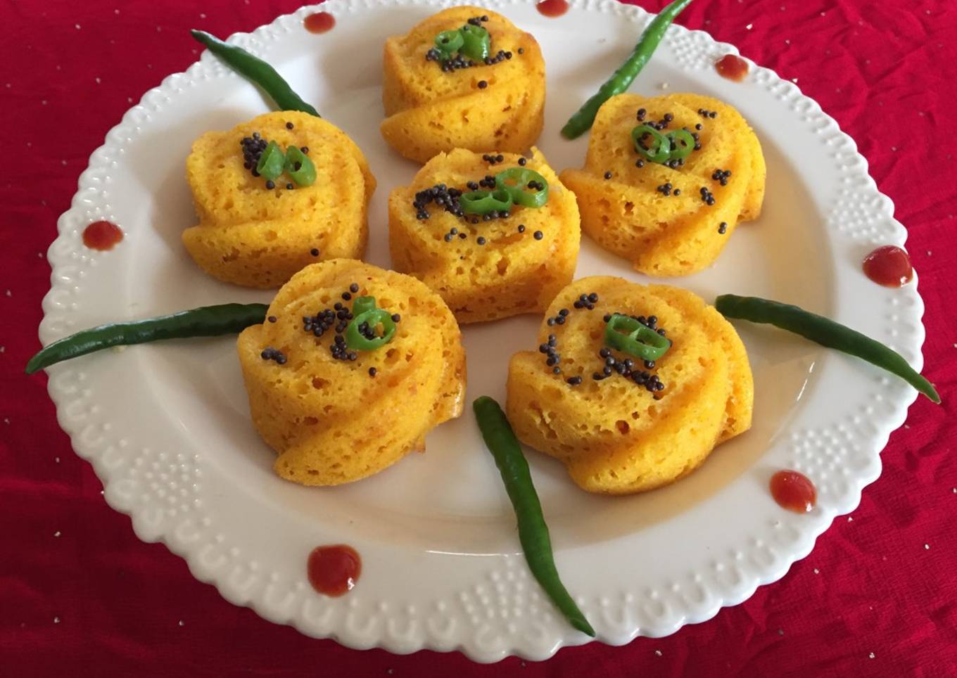 #Instant Sooji Dhokla A very yummylicious muffins that is made very easily and healthy and tasty